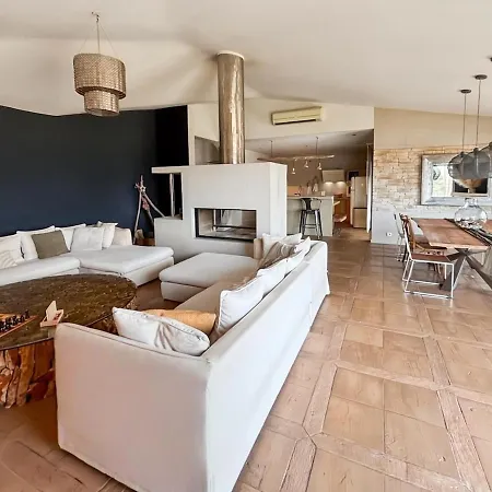 Casa Sia - De 300m2 Avec Piscine Et Pool-house Dans Domaine Prive Villa *