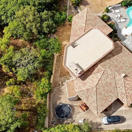 Villa Casa Sia - De 300m2 Avec Piscine Et Pool-house Dans Domaine Prive Porto-Vecchio (Corsica)